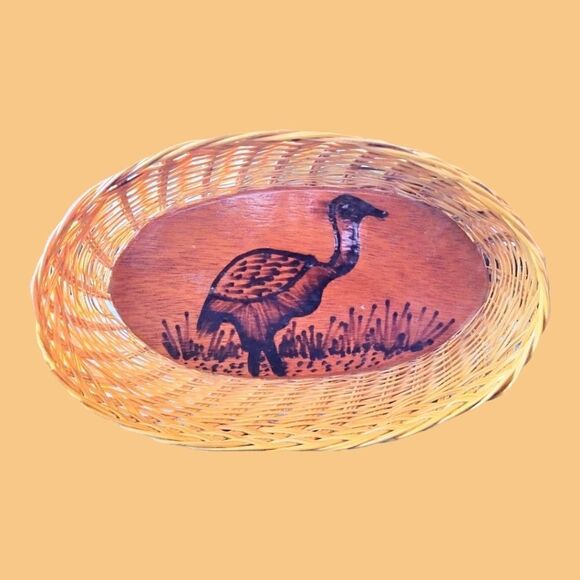 BASKET HAND PAINTED "DOSSA AKAKEO BAMBERT ABDJAN" Crane Type Bird - Picture 1 of 6